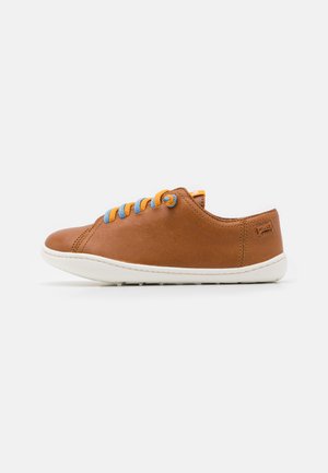 Camper, Tenisice - medium brown