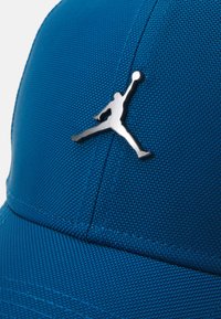 Jordan RISE - Nokkmüts - industrial blue/gunmetal