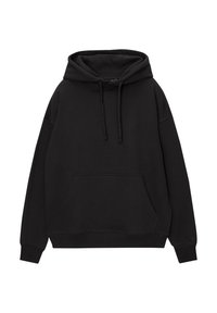 Czarny hoodie wykonany z miękkiej mieszanki bawełny. Posiada dużą przednią kieszeń, kaptur ze sznurkiem oraz prążkowane mankiety. Prosty, oversize'owy design.