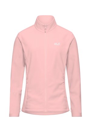 Lichtroze fleecevest met hoge kraag, volledige ritssluiting, zijzakken en een klein logo op de linkerborst. Gladde textuur, nauwsluitend ontwerp.