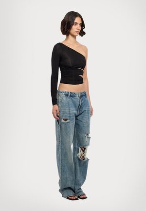 DOUBLE BUCKLE - Blouse - black