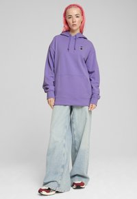 Puma TOWN  - Hoodie - lavender alert