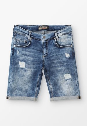 Szorty dżinsowe w średnim odcieniu niebieskiego z wyblakłym efektem, wyposażone w przetarcia i podwinięte mankiety dla nieformalnego wyglądu. Design z pięcioma kieszeniami.