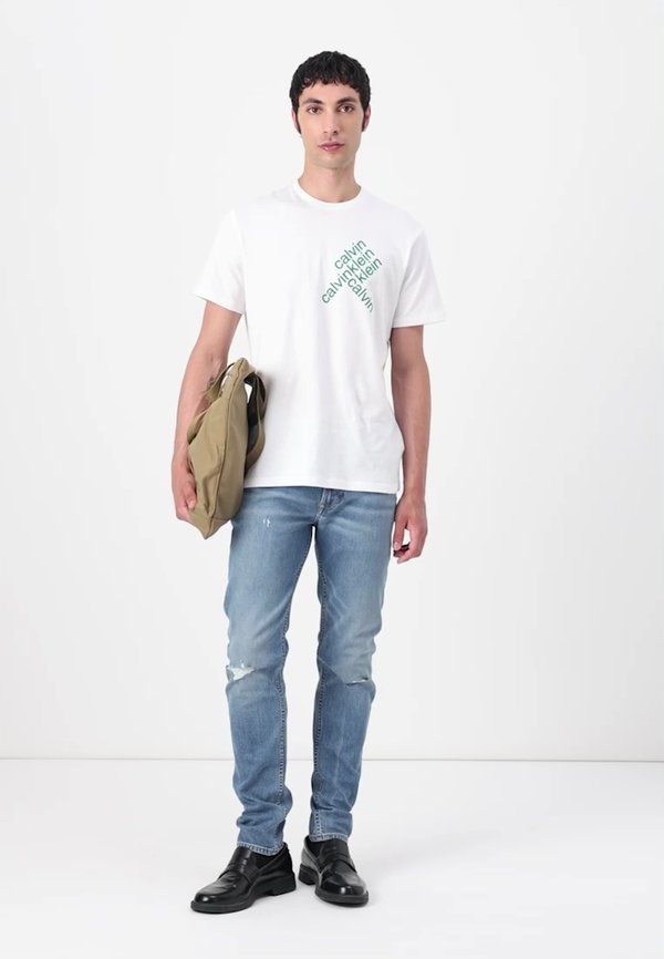 Slim fit jeans - med shower2