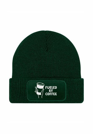 MIT PATCH  SPRUCH FUELED BY COFFE - Beanie - dunkelgrün