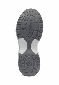 Graue Gummisohle mit strukturiertem Profil, mit einem Logo und der eingeprägten Größenangabe "38". Enthält Traktionsrillen.