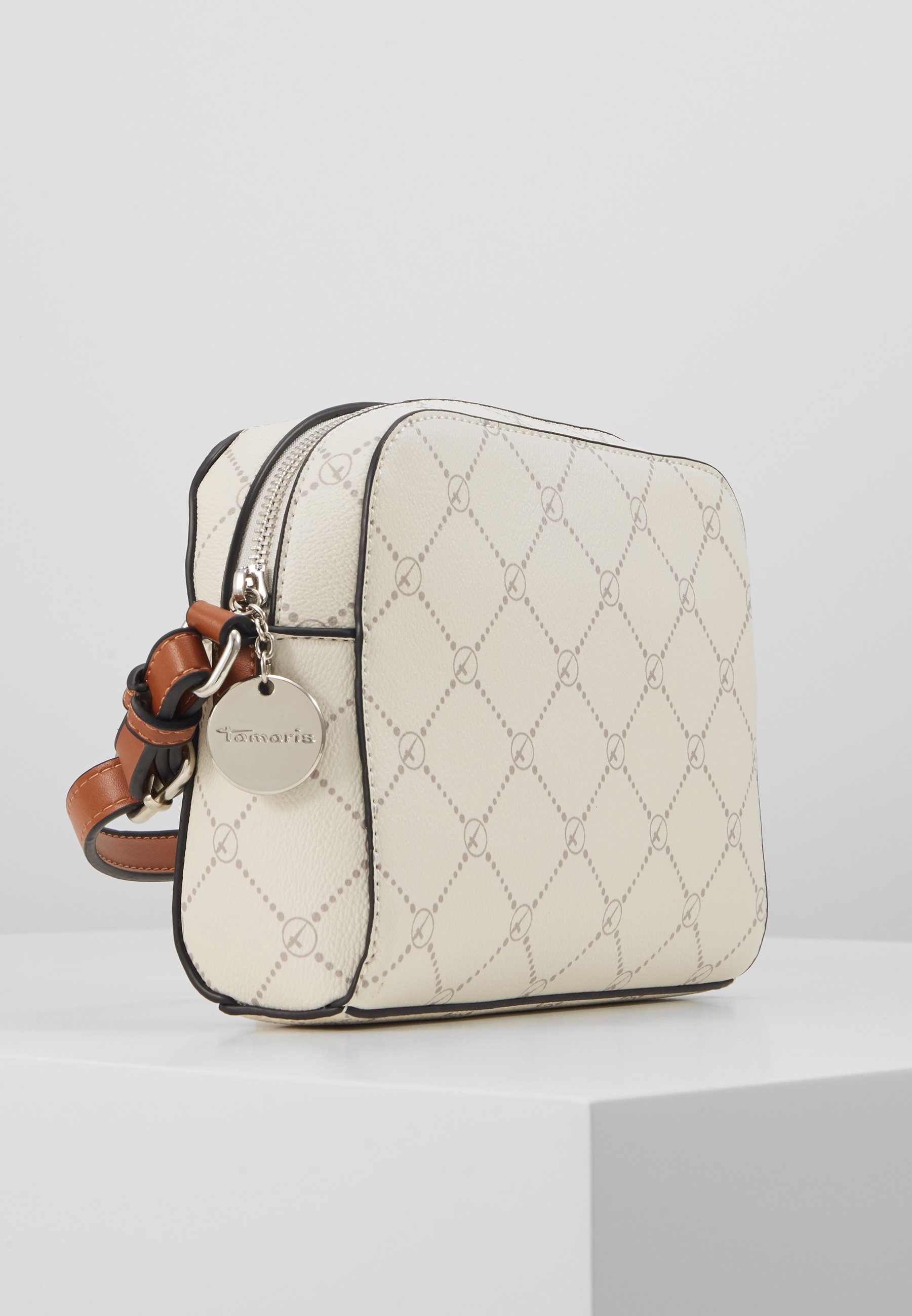 Tamaris ANASTASIA Skulderveske ecru Zalando.no Tamaris ANASTASIA Håndveske ecru Zalando.no