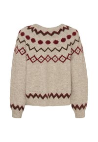 Beige strikket sweater med rund halsudskæring, geometriske mønstre i rød og mørkegrøn, samt texturerede detaljer på håndleddene og kanten.