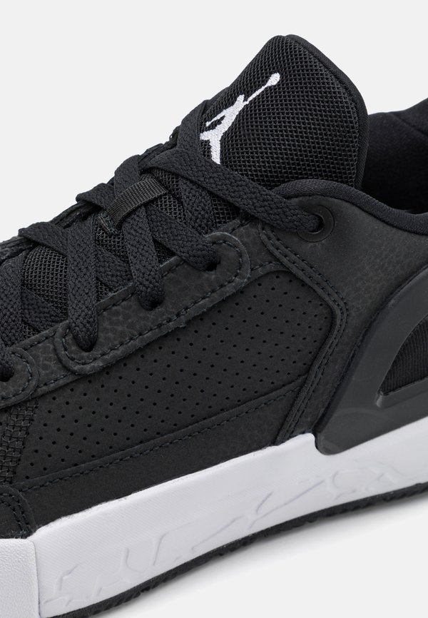 JORDAN DAY1 UNISEX – Basketballschuh