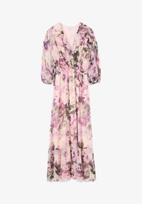 Vestido maxi floral con tonos rosas, morados y verdes, con escote en V, cintura imperio fruncida, mangas abullonadas de tres cuartos y bajo con volantes.