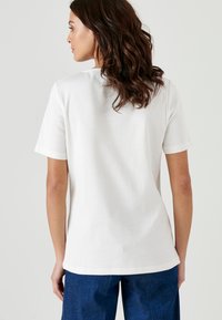 Damart COL TUNISIEN - Camiseta estampada - Off-White