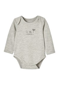 Hellgrauer Langarm-Body aus weichem Baumwollstoff, mit einem runden Ausschnitt und Druckknopfverschluss am Boden; enthält einfache illustrierte Grafiken.