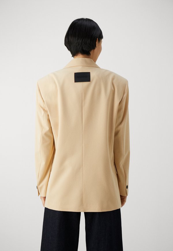 AGURA - Short coat - open beige4