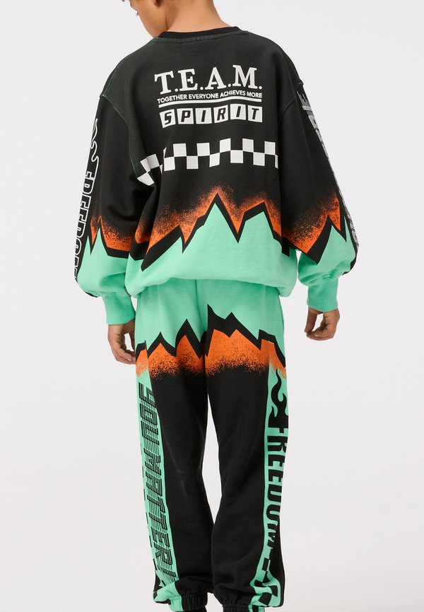 MONTI UNISEX - Sweatshirt - future united2