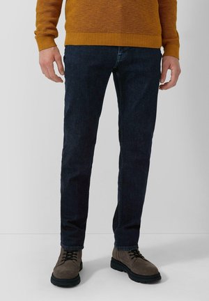 - Jeansy Slim Fit