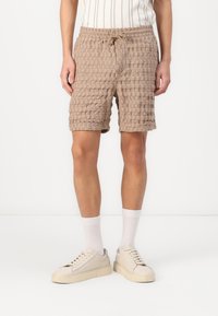 Only & Sons - ONSTEL BRADDOCK  - Shorts - chinchilla Thumbnail Image 1