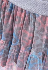 happy girls MIT LEO - Vestito casual - grey melange