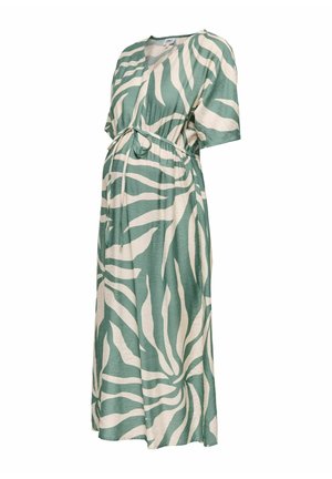 Rochie maxi de maternitate în dungi de zebre verzi și albe, cu decolteu în V, mâneci scurte bufante, talie elastică și curea laterală legată.