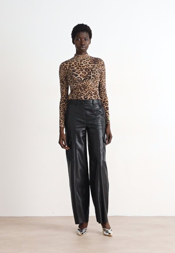 Long sleeved top - granola2