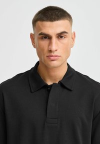 Solid SDOSWALD - Polo - true black