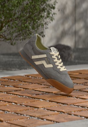 GANT, BEYLANA - Baskets basses - granite gray