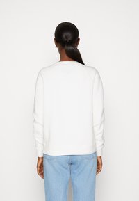 UGG MADELINE FUZZY LOGO CREW NECK - Sportska majica - nimbus/sand