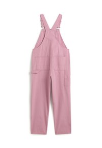 Overoles de algodón rosas con tirantes ajustables, dos bolsillos frontales, piernas holgadas y una textura suave. Adecuados para uso casual.