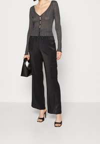 Guess Kardigan - black