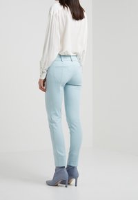 Patrizia Pepe Tygbyxor - mint