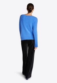 Rich & Royal Strickpullover - blue