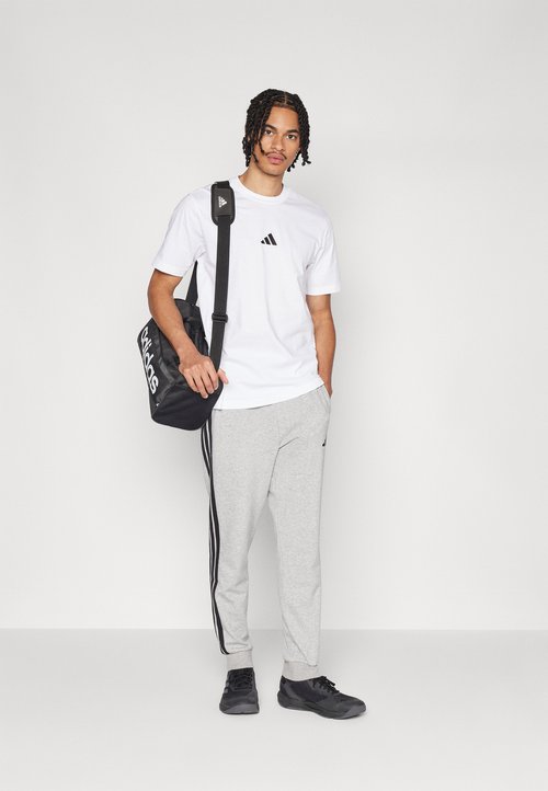 adidas Essential 3-Stripes French Terry Pant Medium Grey Heather/Black — foto 2