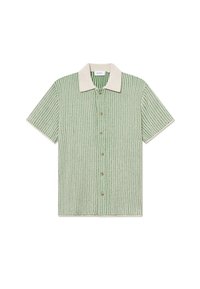 Camicia a maniche corte in tessuto a maglia verde chiaro, con colletto beige, bottoni frontali e motivo strutturato.