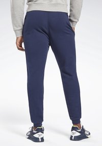 Reebok Träningsbyxor - dark blue