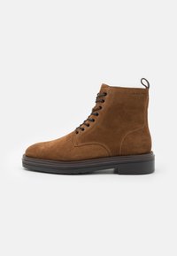 Unselected, warm khaki