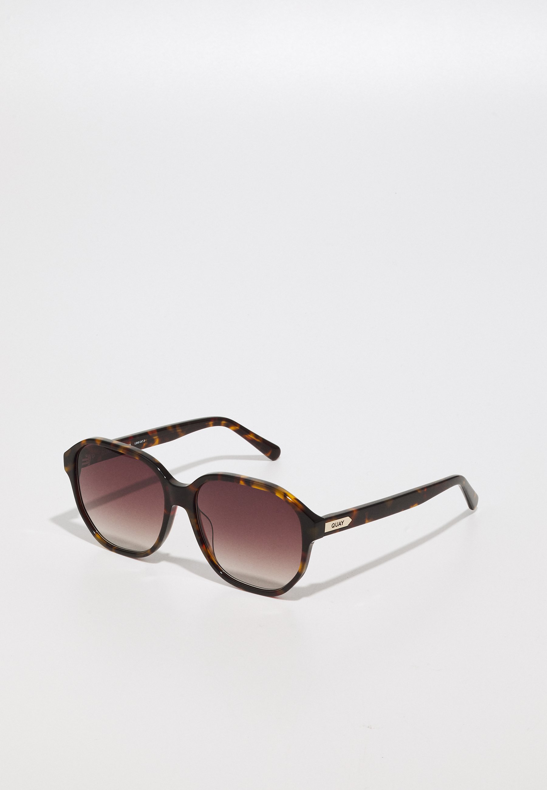 NEW! Quay Australia guess again Tortoiseshell Sunglasses  Brown Gradient Lenses Quay Australia Ever After Sunglasses Tortoise Fade Brown  main image 2