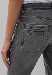 Marc O'Polo Jeansy Relaxed Fit