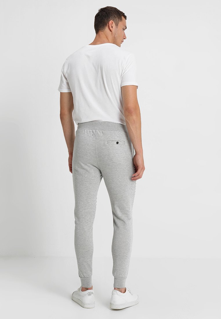 Herren Trainingsanzüge | INDICODE JEANS CRISTOBAL Jogginghose grey mix/hellgrau - NX41439 Herren Trainingsanzüge | INDICODE JEANS CRISTOBAL Jogginghose grey mix/hellgrau - NX41439