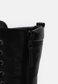 MJUS Botas de atacadores - nero