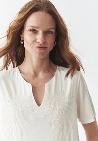 TATUUM Blouse - off white
