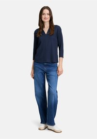 Betty & Co MIT V-AUSSCHNITT - Bluse - dunkelblau