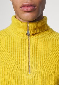 Samsøe Samsøe JACKS HALF ZIP  - Džemperis - golden spice