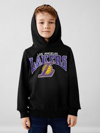 Felpa nera con cappuccio, dotata di tasca a marsupio frontale, con la scritta "Los Angeles Lakers" in viola e giallo. Tessuto morbido con vestibilità comoda.