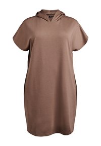 Brązowa sukienka z krótkim rękawem w formie hoodie, charakteryzująca się luźnym krojem, miękką teksturą, bocznymi rozcięciami oraz swobodnym kapturem bez dodatkowych akcentów.