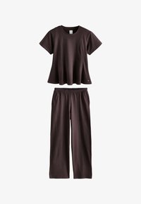 Non sélectionné, chocolate brown
