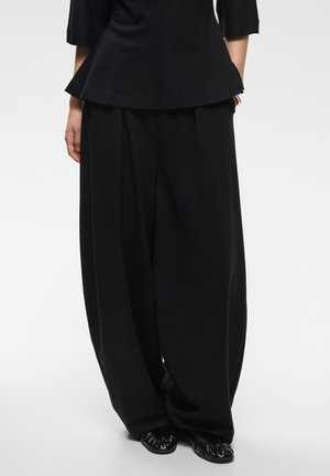 InWear, SYRRENAIW WIDE PANT - Pantalon classique - black