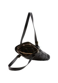 Borsa nera in pelle con forma allungata, dotata di chiusura a zip e interno a motivo tartan. Inclusa tracolla regolabile.