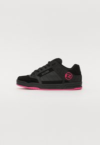 TILT - Skateschuh - black pink