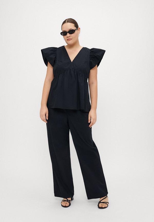 VMCJARLOTTE V NECK  - Blouse3