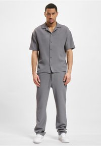 DEF PARIS - Bukser - grey