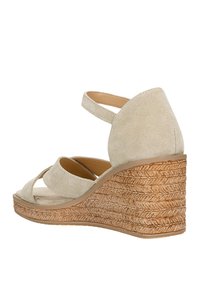 Wojas Keilsandalette - beige